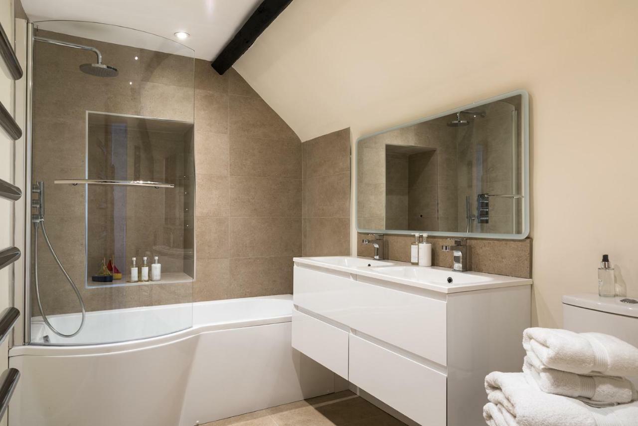 Luxury 3 Bed Flat In The Centre Of Woodstock Appartement Buitenkant foto