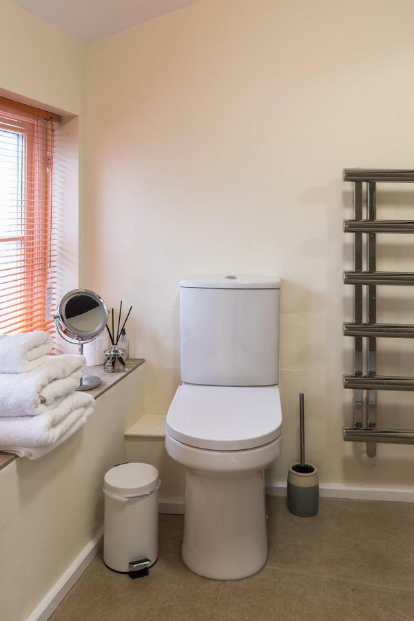 Luxury 3 Bed Flat In The Centre Of Woodstock Appartement Buitenkant foto
